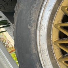 ゴールドスポークデザイン タイヤホイールセット T185/70R13の画像