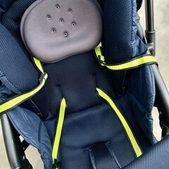 アップリカ　軽量ベビーカーの画像