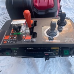 ホンダ中型ハイブリッド除雪機HSM1380ｉ、使用6シーズンの美品、整備済、北海道内配送可能の画像