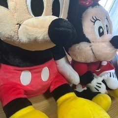 ミッキー&ミニーのぬいぐるみの画像