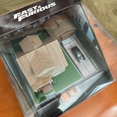 ワイルドスピード　ドムの家　ジオラマの画像