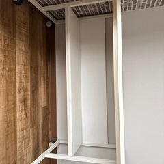 【問合せ中止_取引決定】白　作業机　キャスター付きの画像