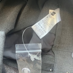 GU タックワイドパンツ　グレー　試着のみの画像