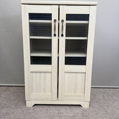 キッチン　キャビネット　レンジボードの画像