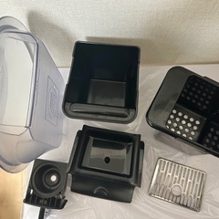 ネスカフェ ドルチェ グスト サーコロ 赤 レッドの画像