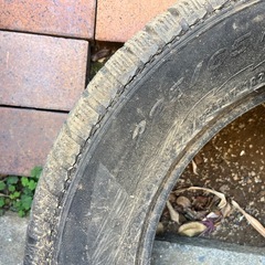 225/65/17スタッドレスタイヤの画像