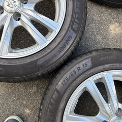 バリ溝　175/65r15 ミシュラン　ENERGY SAVER4 20年製造　15インチ 6J +45 4穴の画像