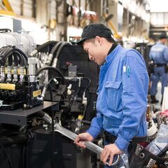 未経験歓迎！／賞与実績5.5ヶ月／完全週休2日制／年間休日123日／資格取得支援あり【特殊車両の製造スタッフ】＿範多機械株式会社の画像