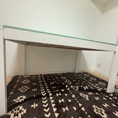 ダイニングテーブル＆イスの画像