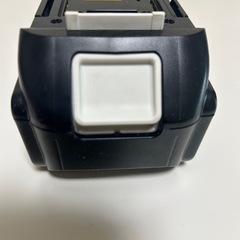 再出品　ほぼ新品✨マキタ18V6.0Ahバッテリーの画像