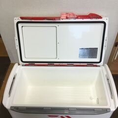 グローブライド クーラーボックス 容量：40L 重量：7.7kg キャスター付きの画像