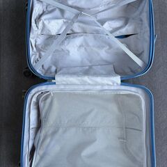 DELSEY デルセー キャリーケース ブルー Mサイズ(高さ約65cm) 4～5泊サイズの画像