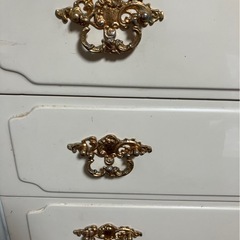 アンティーク調　チェスト②の画像