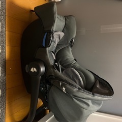 ジョイー　joieベビーシート　チャイルドシートの画像
