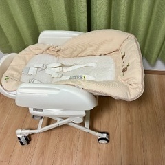 コンビ　ハイローチェア  スイングチェア（手動）の画像