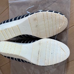 coche et coche パンプス　23.5 靴　レディース　スニーカーの画像