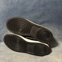 新品 25.0cm ナイキ ウィメンズ コートビジョンLOW NN シューズの画像