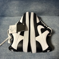 新品 25.0cm ナイキ ウィメンズ コートビジョンLOW NN シューズの画像