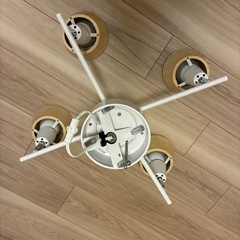 シーリングライト 4灯 リモコン付き調光調色LED電球の画像