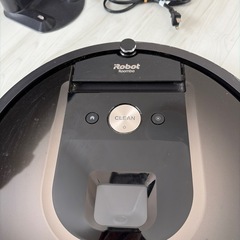 お掃除ロボット
の画像