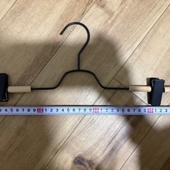 スカートハンガー4本セット
の画像