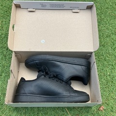 アディダス スニーカー25.5cmの画像