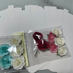 ★新品★ホワイトボックス&ペーパーフラワー付の画像