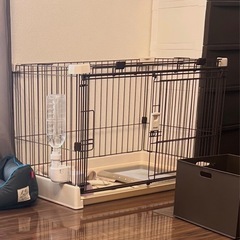 ペットケージ、トイレの画像