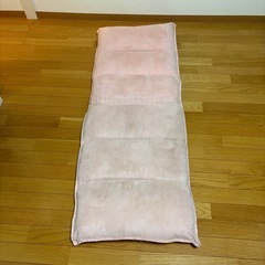 座椅子 ピンク フラット可能 ルームチェアの画像