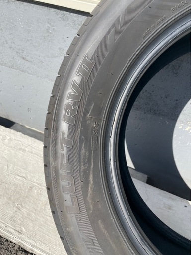 ブリジストンLUFT RVⅡ 205/60R16