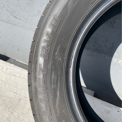 ブリジストンLUFT RVⅡ 205/60R16の画像