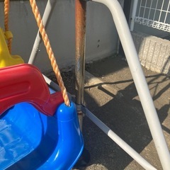 室外用ブランコの画像
