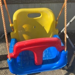 室外用ブランコの画像