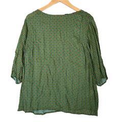 attic and barn attic and barn フロ...