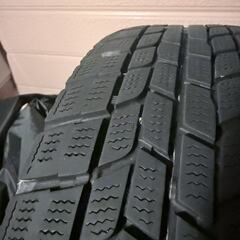 中古スタッドレスタイヤ 195/65R/15の画像
