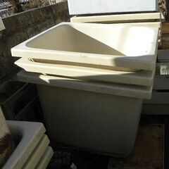 ☆中古浴槽　たくさんあります　好きなだけ　早い者勝ち！の画像