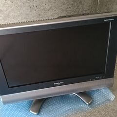 SHARP　液晶カラーテレビ　LC-20AX6　AQUOSの画像
