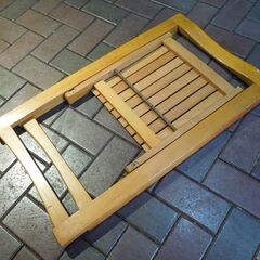 ルーマニア製 フォールディングチェア 折りたたみイス ビンテージ 木製椅子 チェア リぺアベース 札幌市 新道東店の画像