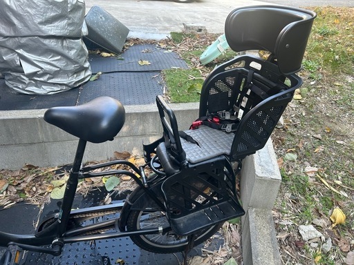 自転車 チャイルドシート前後有り