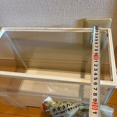 ［無料］小型の水槽の画像