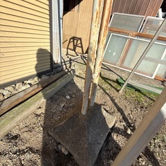 昔の洗濯物干し台と、台、もらってください！の画像