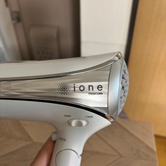 ドライヤーの画像