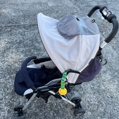 コンビ　ベビーカーの画像