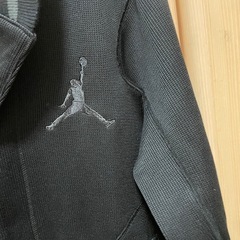ジョーダン　JORDAN スタジャン風　ニットの画像
