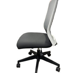 KOKUYO　コクヨ　OAチェア　メッシュ　肘なし　グレー　ＣＣＲ－ＧＳ７０１１N　（在庫：6）の画像