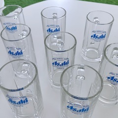 ビールグラスの画像