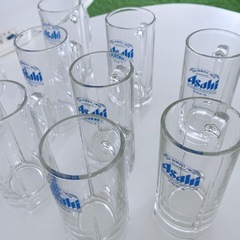 ビールグラスの画像