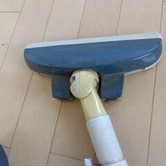 冬休み限定募集。引き取りに来ていただける方に無償で！家庭用掃除機。事務所や部室に！の画像