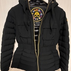 ムースナックルズ　MOOSE KNUCKLES ダウンジャケット　黒色　Lサイズの画像