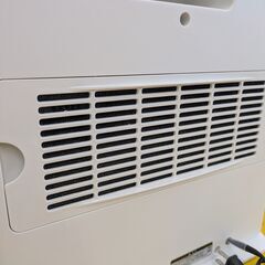 【コンパクトで持ち運び便利】ドウシシャ DOSHISHA セラミックファンヒーター CHZ-129J 人感センサー付き ファンヒーター 暖房 2024年製：ホワイトの画像